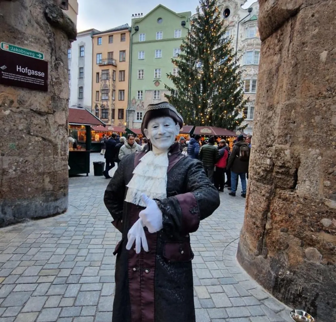 Innsbruck Historical City Appartement Goldenes Dachl アパート